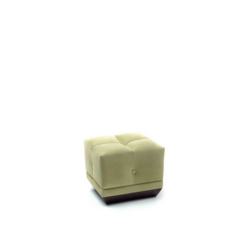 Gaspare Pouff P 901