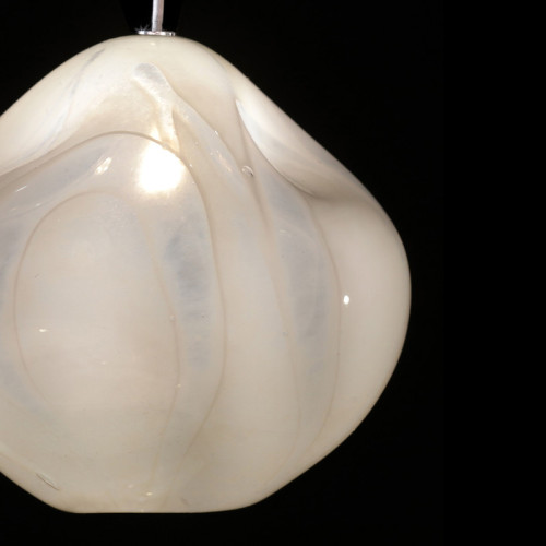 Vesta 22" Round Pendant