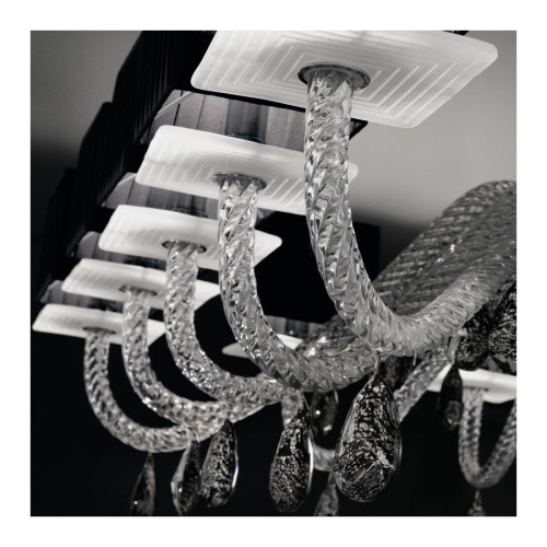Metropolitan 328 Chandeliers