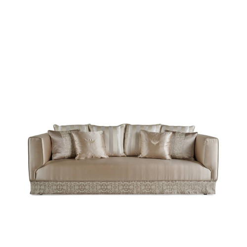 Broderie Sofa