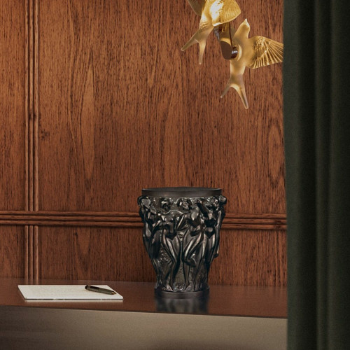 Bacchantes vase  10547300