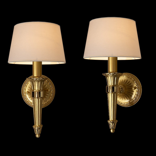 11.75" H Sconce