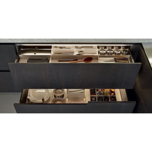 Poliform Phoenix Kitchen