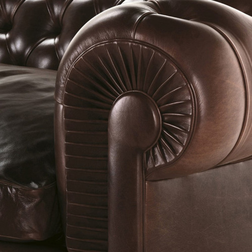 Poltrona Frau Chester Sofa