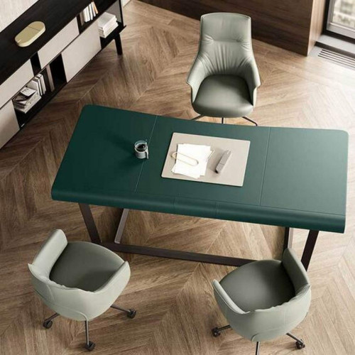 Poltrona Frau Archibald Task Executive Chair