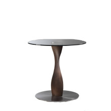 Porada Spin Table