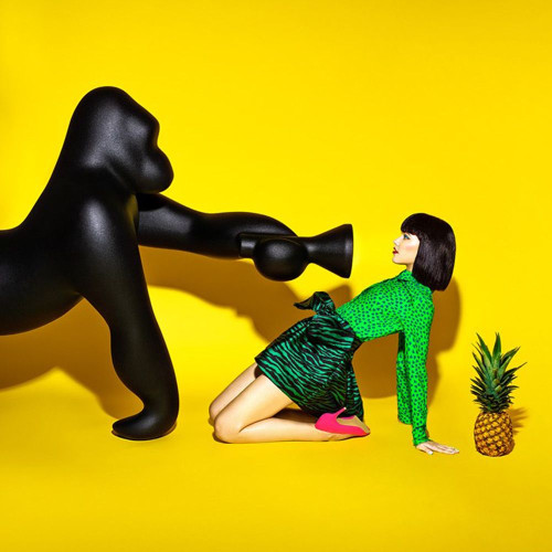 Kong XL floor lamp gorilla