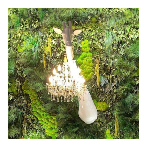 Giraffe in Love Wall Lamp