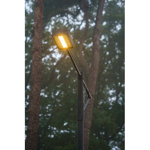Robers Post Lamp AL6926