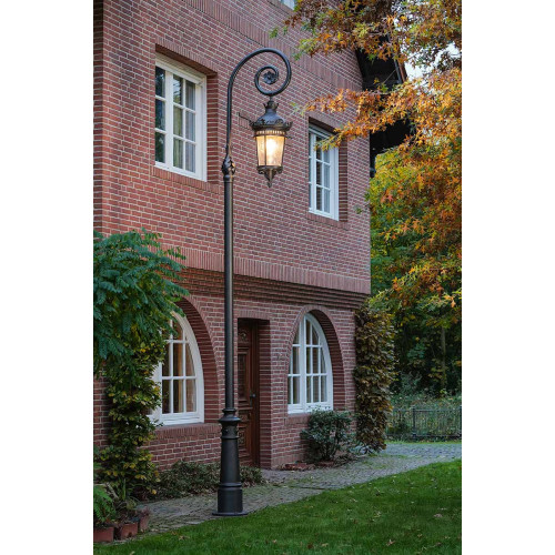Robers Post Lamp AL6947