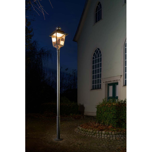 Robers Post Lamp AL6982