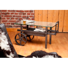 Robers Coffee table H16922