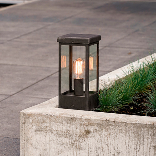 Robers Outdoor Pedestal Lamp AL6908