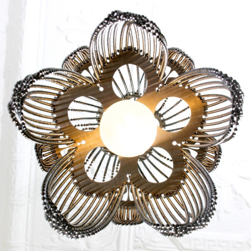 Crocus Pendant Lamp 200