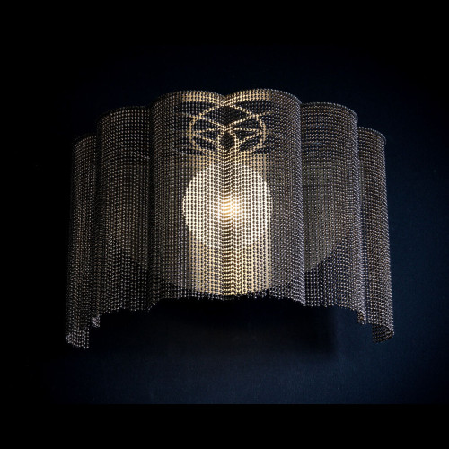 Scalloped Cropped Wall Sconce 400